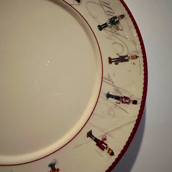 COPY - Williams Sonoma Nutcracker Dinner Plate - Picture 2 of 4